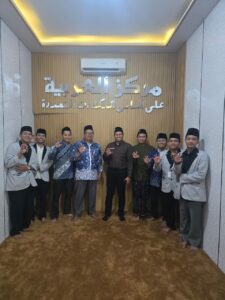 Pelepasan PPL UIN Salatiga di Markaz Arabiyah Kediri